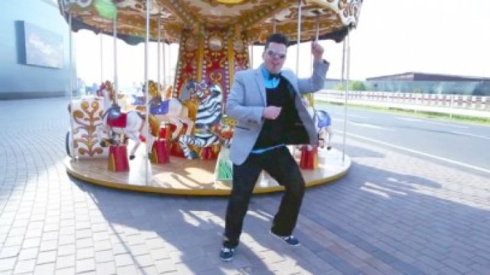 Romanian style - parodia în variantă mioritică a clebrei melodii Gangnam Style :)